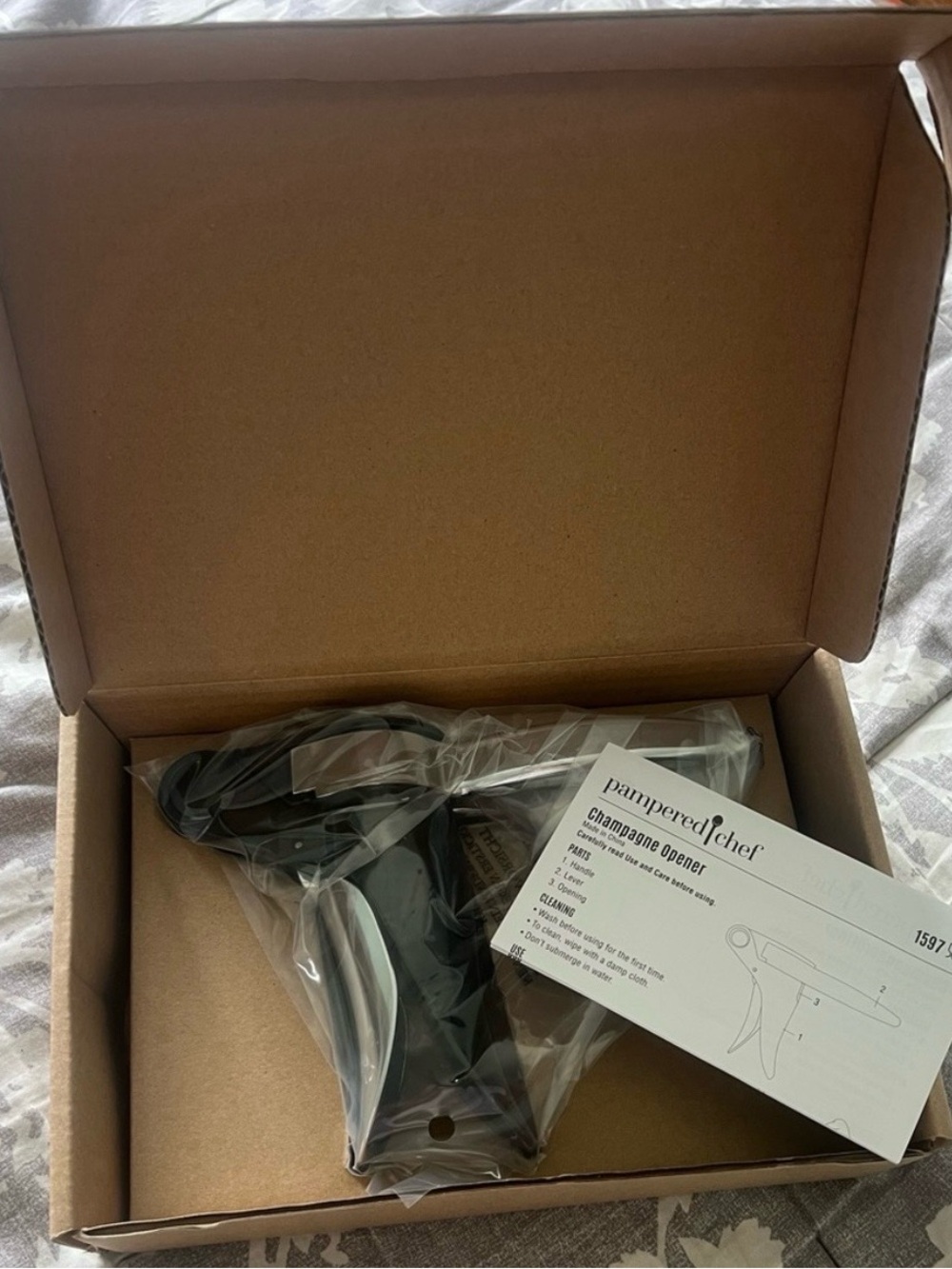 NEW Pampered Chef Champagne Opener #1597 Handheld